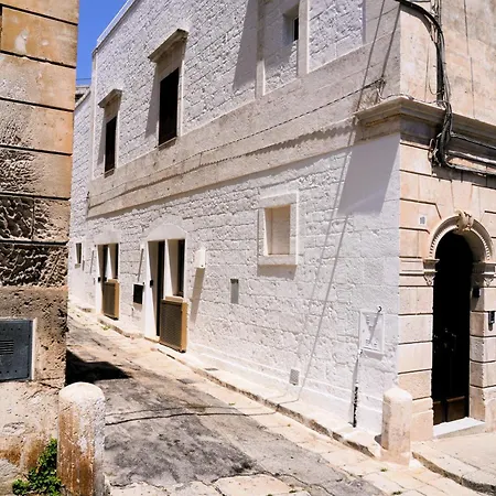 בית הארחה Palazzo Sozzi - Antico Splendore Nel Cuore Di 3*