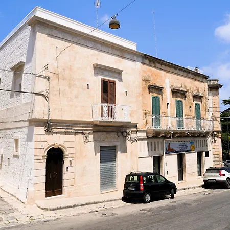 Palazzo Sozzi - Antico Splendore Nel Cuore Di Gasthuis Ostuni