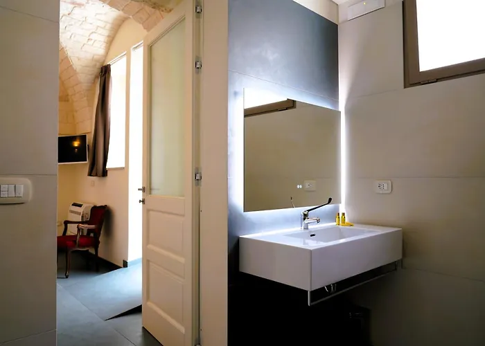 Konukevi Palazzo Sozzi - Antico Splendore Nel Cuore Di 3*